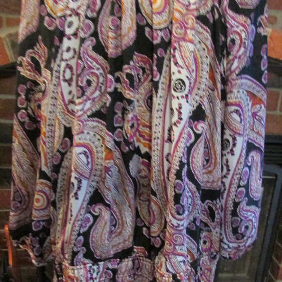 Cato Black with Burgundy/Cream Design, Soft Tie over Breasts, Gathered Bottom 18 - Picture 2 of 4